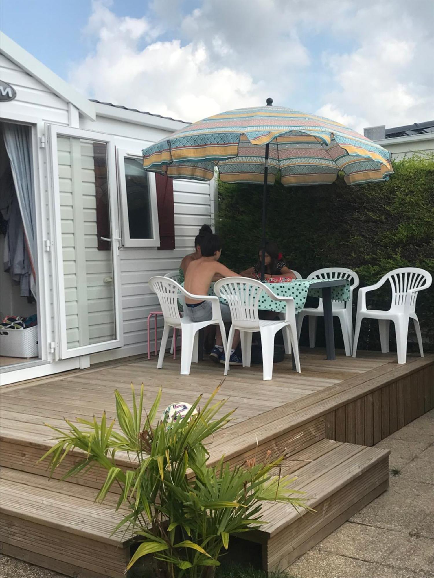 Montmartin-sur-Mer Mobil Home מראה חיצוני תמונה
